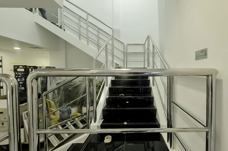Stainless Steel Handrail